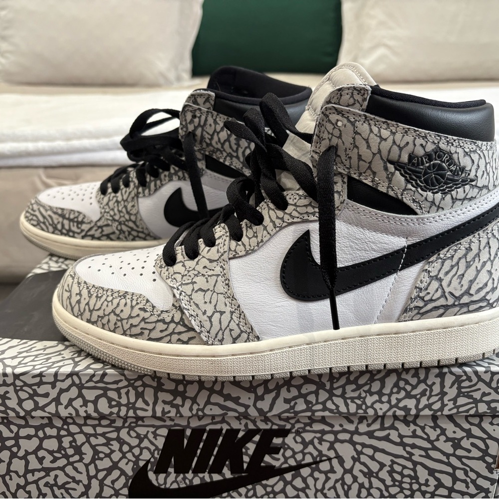 Jordan/Nike Air 1 High OG Retro Elephant Print
